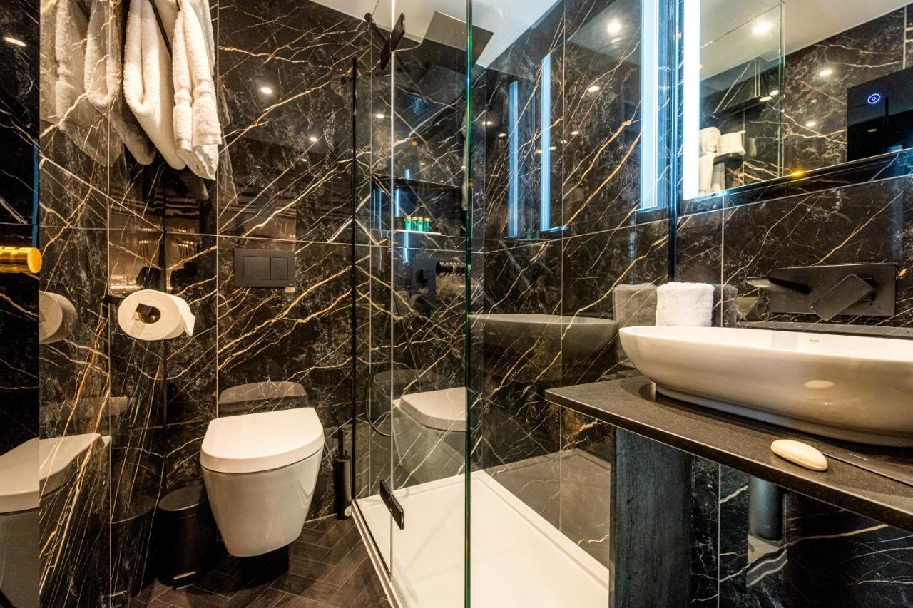 Funky Monk Hotel Epping Ngoại thất bức ảnh