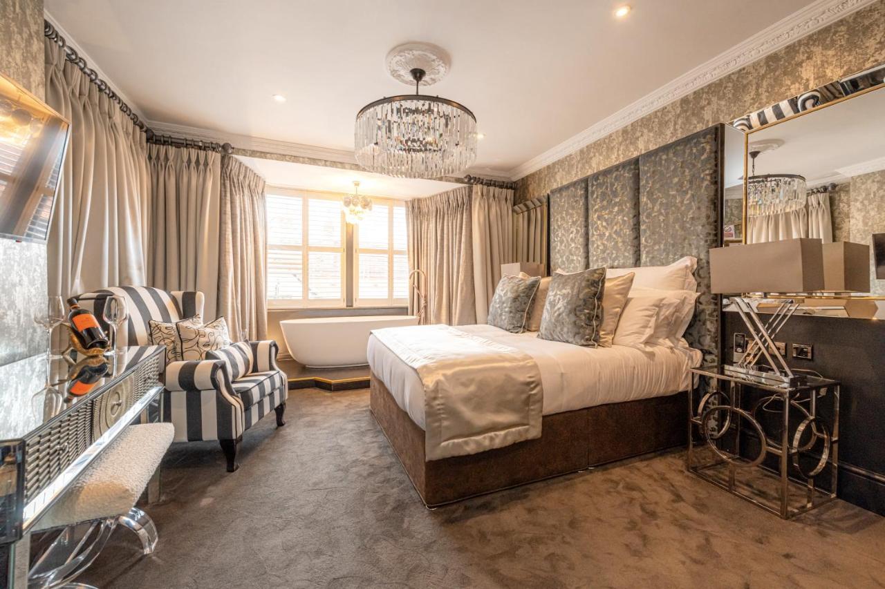 Funky Monk Hotel Epping Ngoại thất bức ảnh