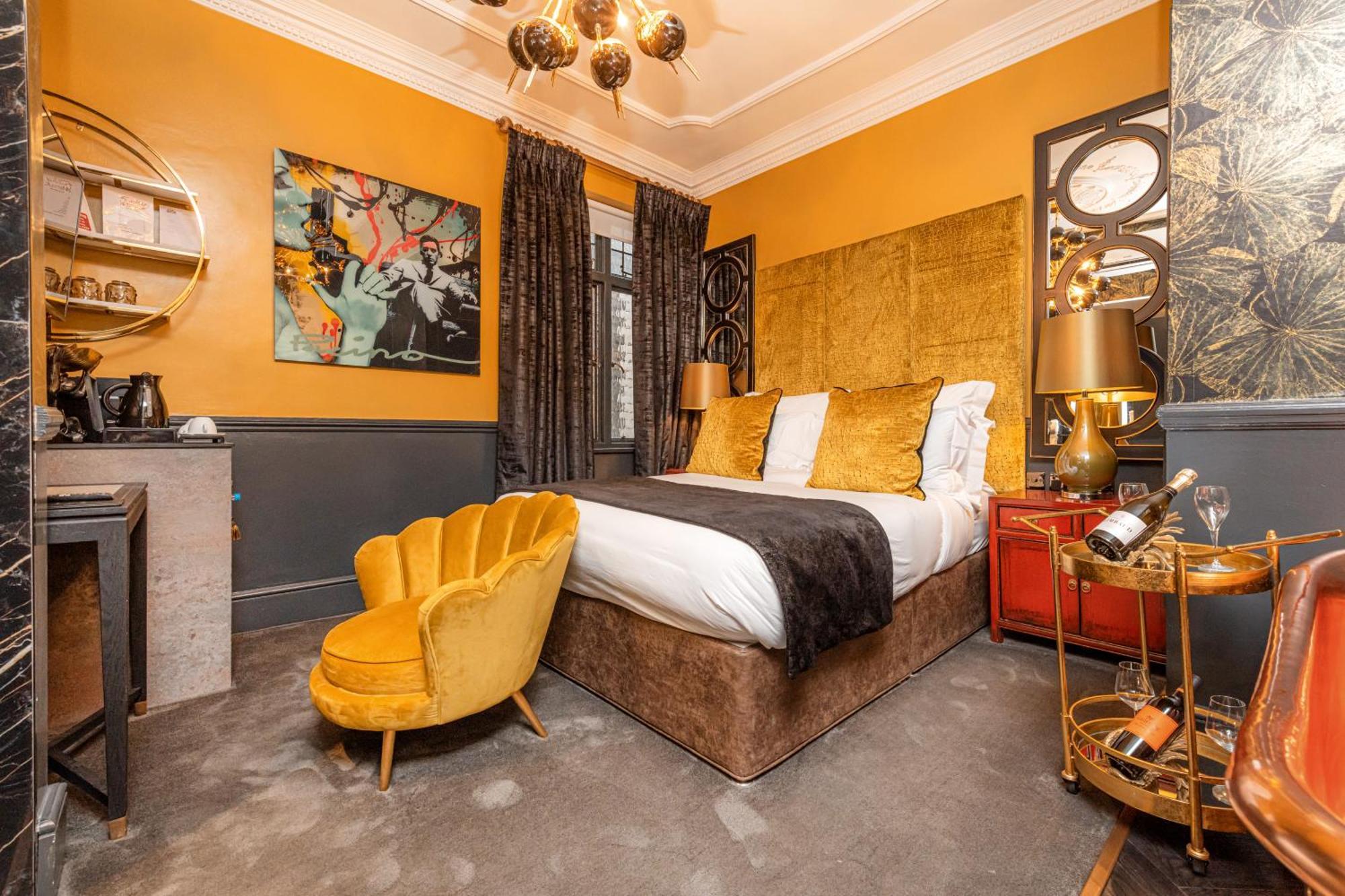 Funky Monk Hotel Epping Ngoại thất bức ảnh